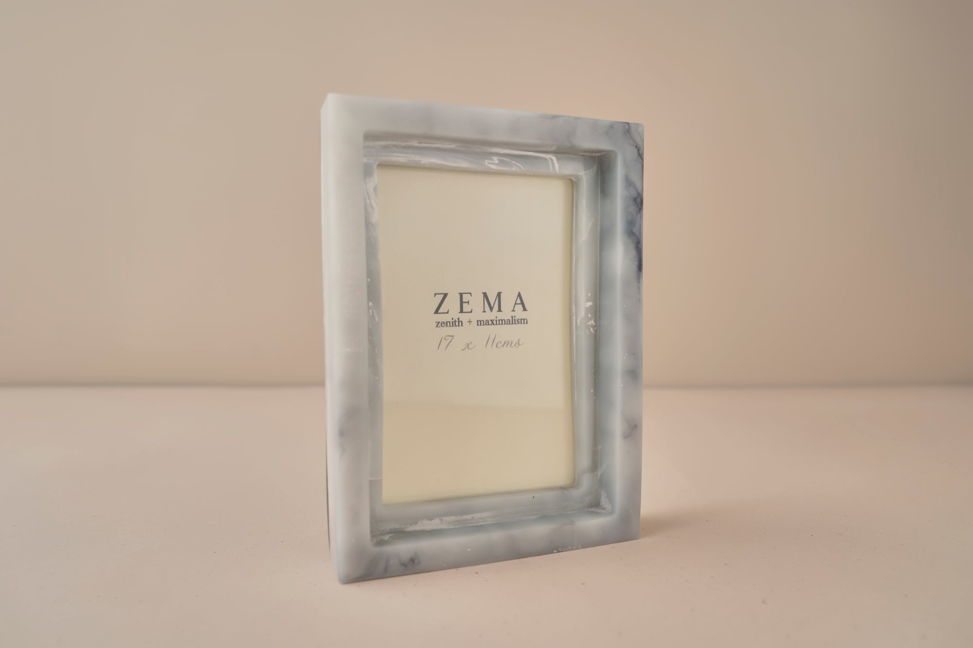 Rivera Frame